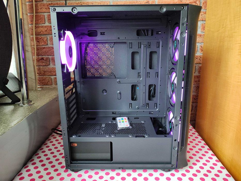 Carcasa PC Spacer Shield RGB Black.