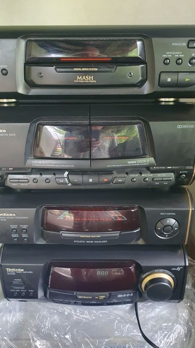 Vand linie .componente .audio technics