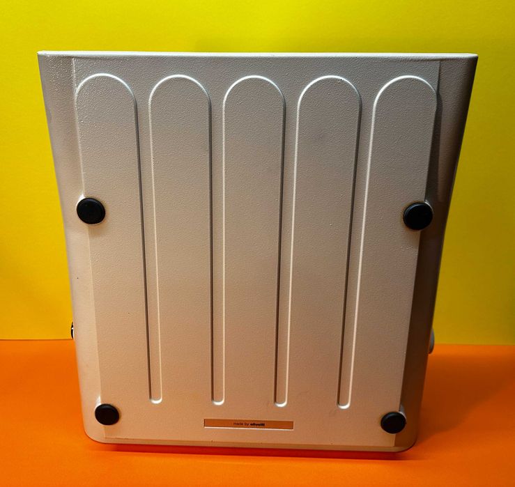 Пишеща Машина Olivetti Lettera 35 Клавиатура Кирилица Топ Състояние