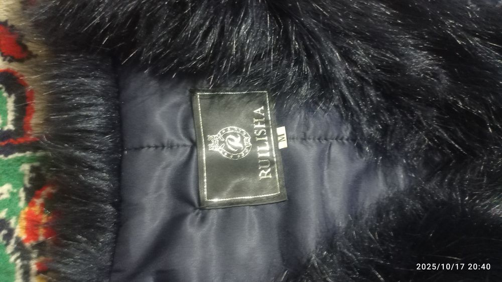 Кузги кийим холати ало дейарли кейилмаган енг кичкина размер.