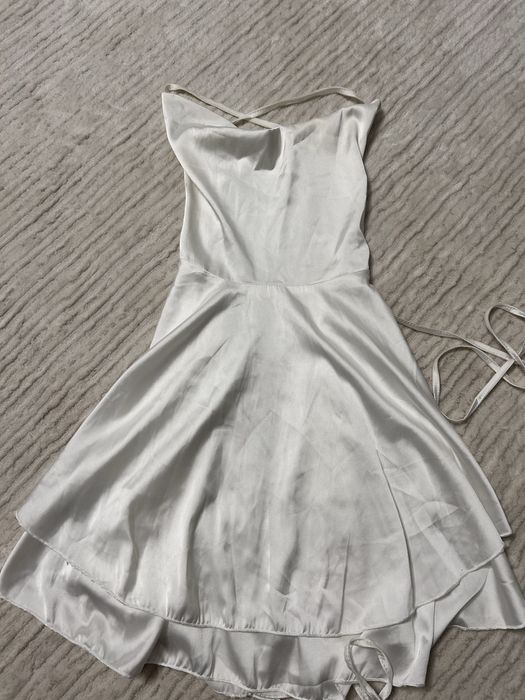 Атласное милое платье