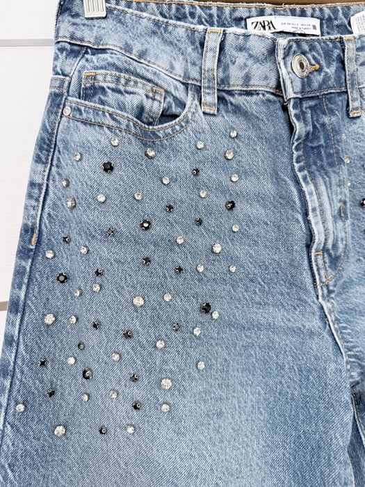 Дамски дънки с пришити цкамъни  Zara, размер 34