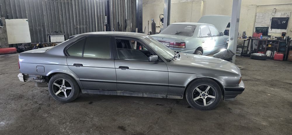 Продам бмв е34, 2.5