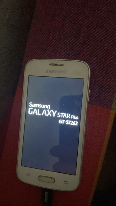 Продам сотовый телефон