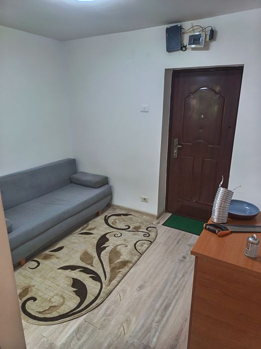 Vand garsonieră confort 3