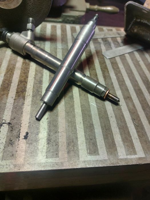 Токарь, токарные работы