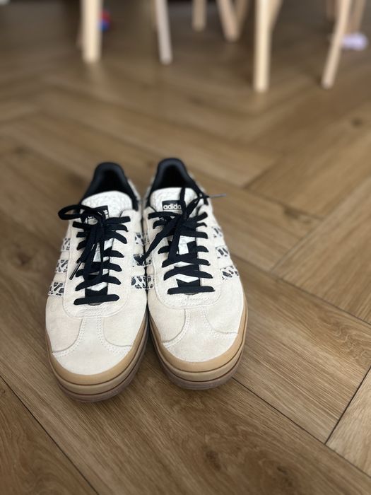 adidas original gazelle
