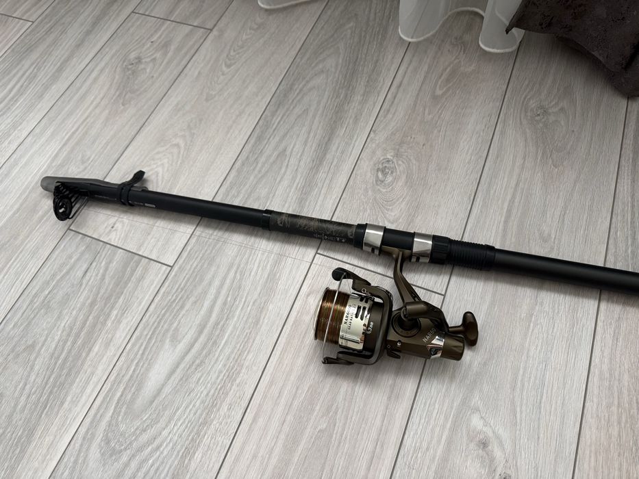 Lanseta Caperlan Resifight Compact cu mulineta 6000 noua schimb cu daiwa shimano sau okuma