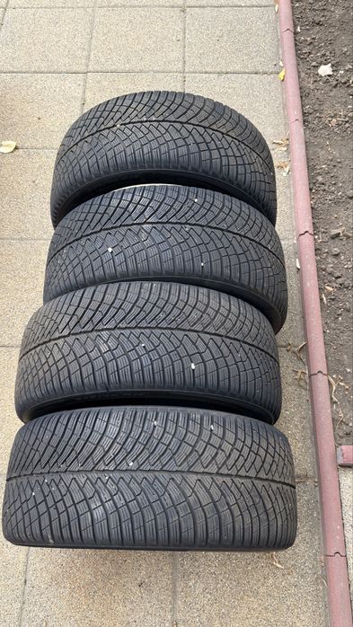 Anvelope iarna Pirelli P Zero Winter 2 - 245/40 R18 (DOT 3525)