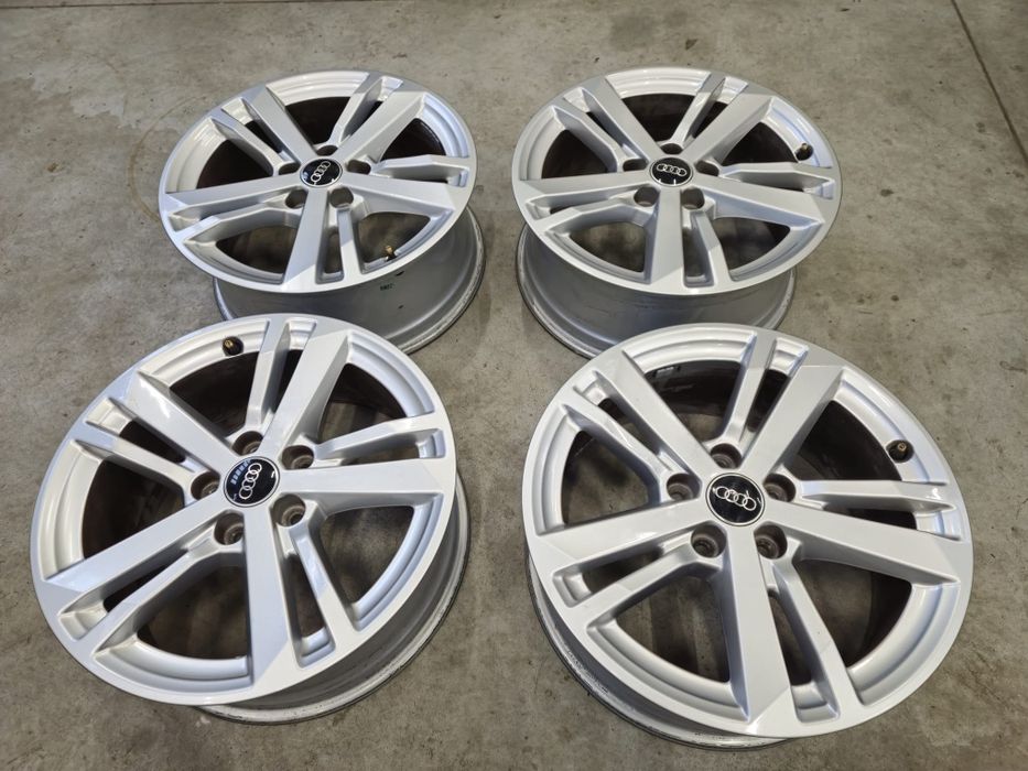 Jante Audi Q3 Q2 A3 A4 R17 originale stare foarte buna