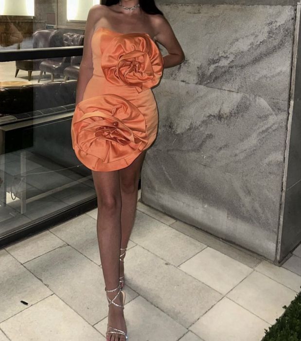 Bella Barnett рокля с цветя