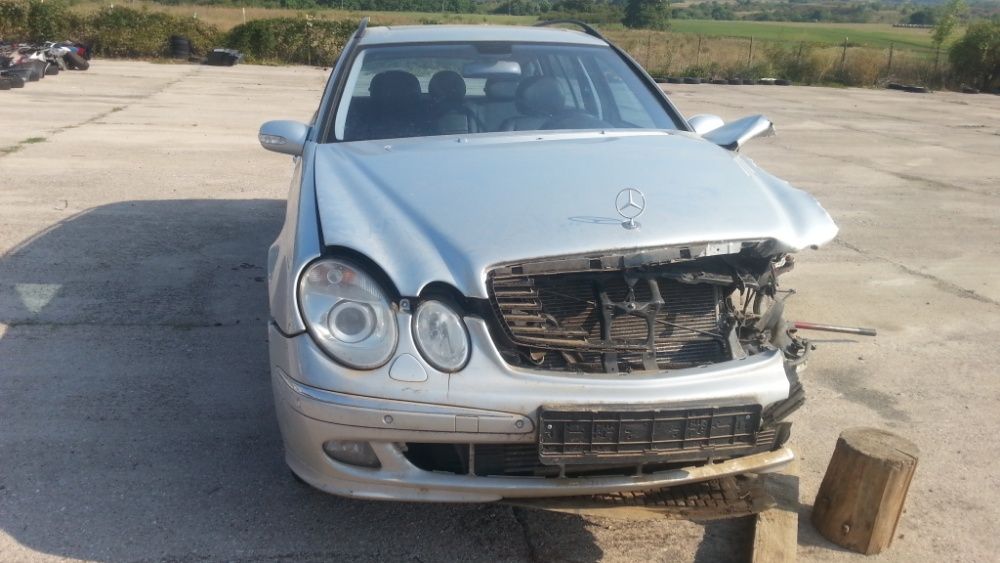 Mercedes E Klass Avangarde 280 CDI  2005 Година  На Части Мерцедес
