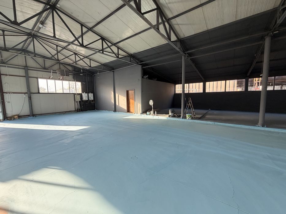 Hală 450 mp + Curte Betonată 1.400 mp | Acces TIR | Birouri | Lângă Dedeman Vaslui