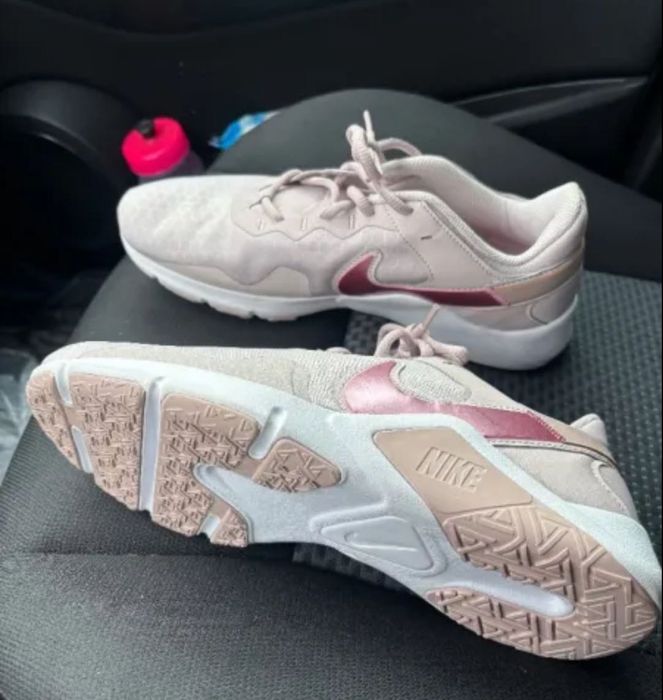 Дамски маратонки Nike 42,5