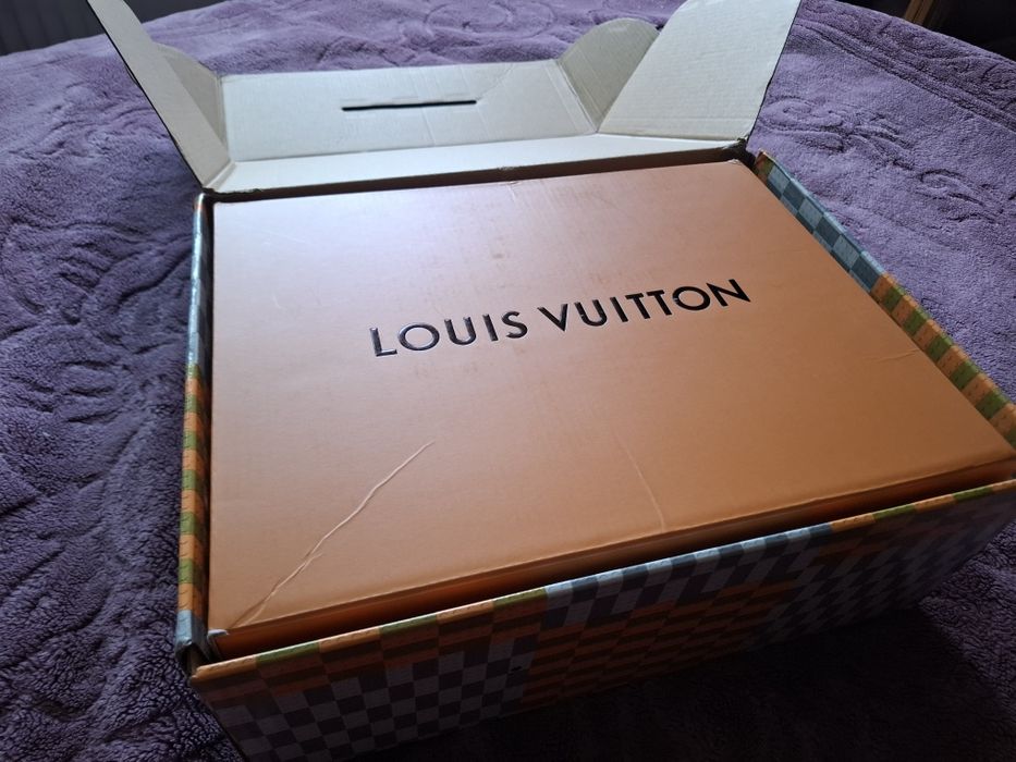 Lv skates black crystal