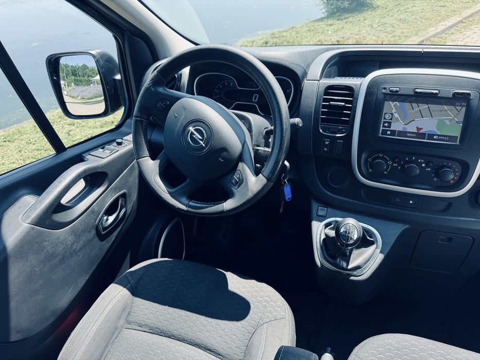 Opel Vivaro//Trafic//BlackEdition//Navi//JanteAliaj//AC//Euro5//140CP