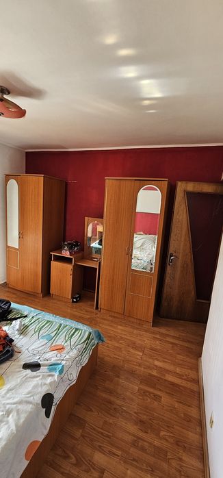 Apartament cu 3 camere