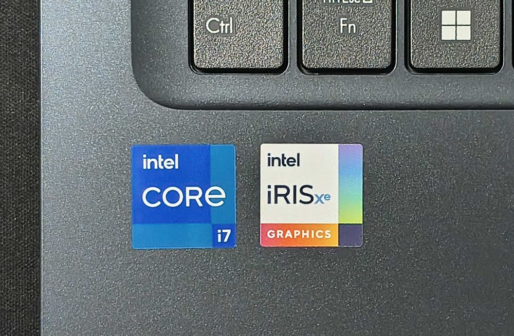 Ноутбук ASUS Core i7 13th