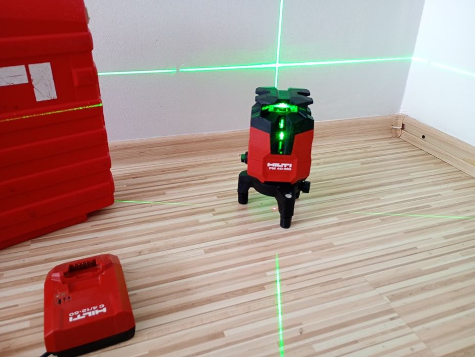 Nivelă laser Hilti PM 40 MG
