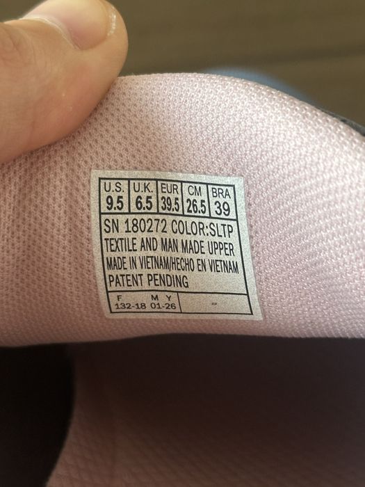 SKECHERS размер 39.5