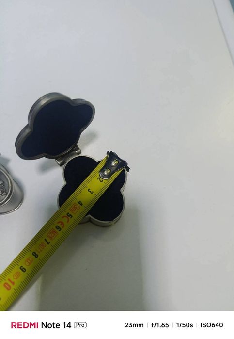 Метални кутий за бижута