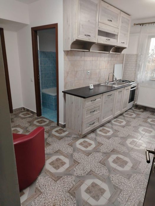 Închiriez microapartament