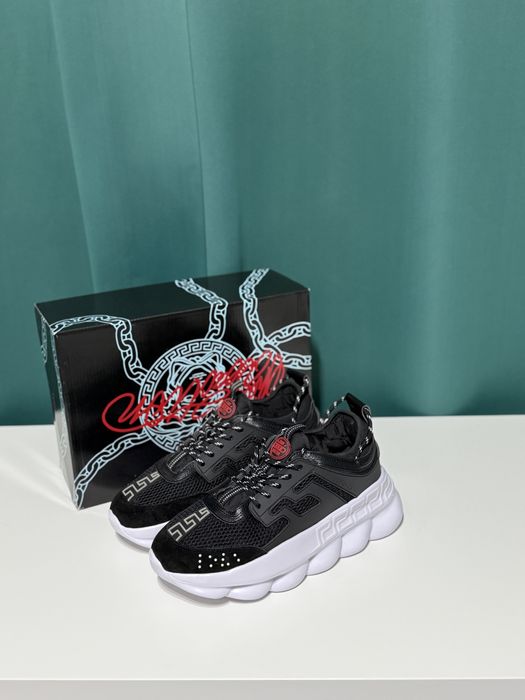 Versace Chain Reaction