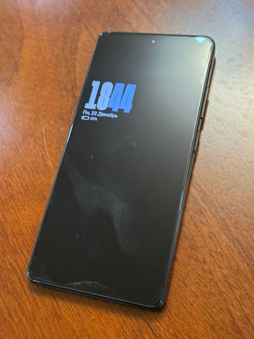 Продаётся смартфон Poco X5 Pro 5G