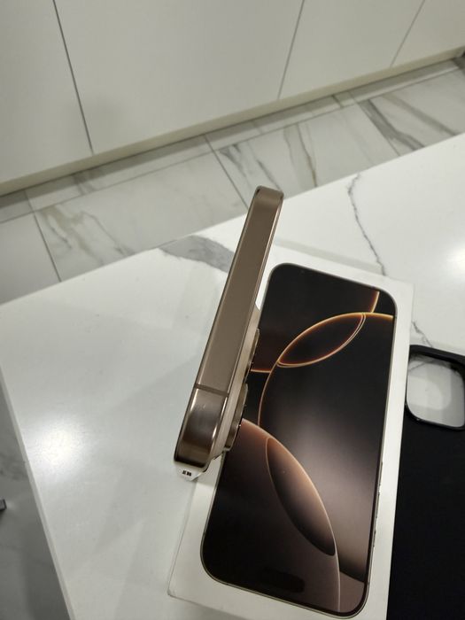 Iphone 16 Pro Max 512,Desert Titanium/ Baterie 94% / Neverlocked