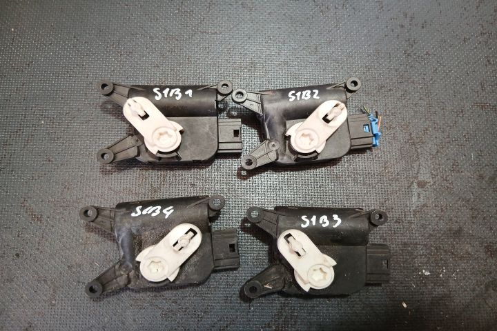 Motoras clapeta aeroterma 0132901340  /  1K1907511C 0132901340 / 9833