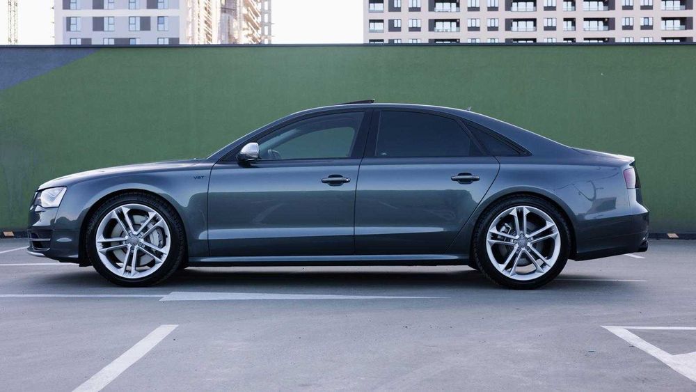Audi A8 S8 4.0 TFSI ZF8HP Impecabilă  kilometri reali fara daune