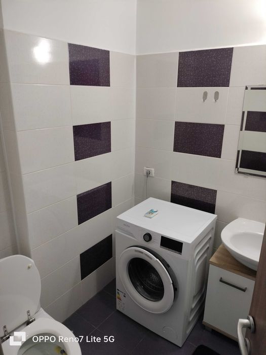 Vând garsonieră dublă 42 mp