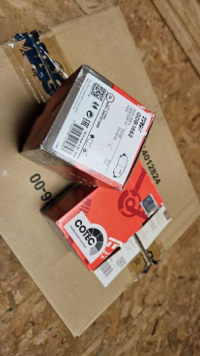 Set Discuri si placute de frana NOI pt. MAZDA CX5 si MAZDA 6 prod. TRW