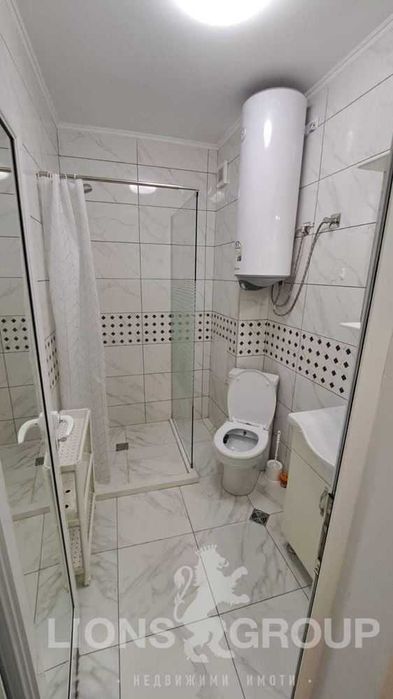 Дава се под наем Двустаен апартамент в Варна, Бриз - 65 кв.м за 747.66 € - Снимка #4