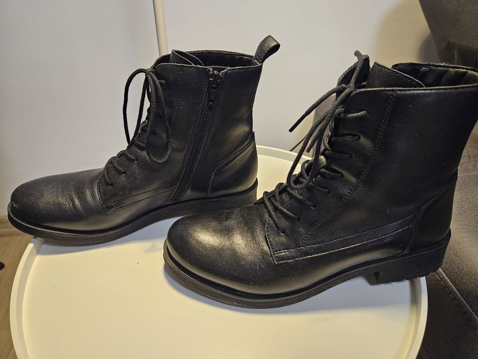 Зимни боти от естествена кожа Geox