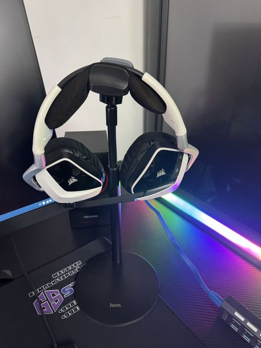 Gaming kompyuter  holati ideal srochno sotiladi hamma narsalari bilan