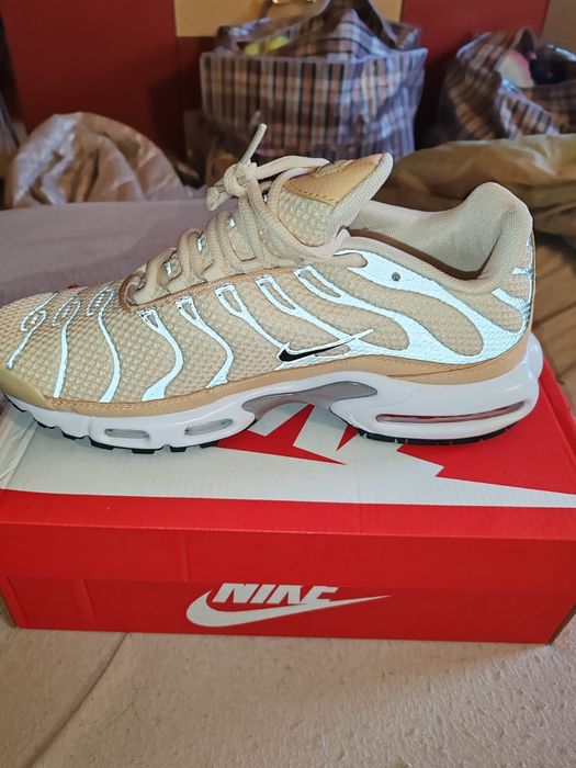 Nike air max plus.
