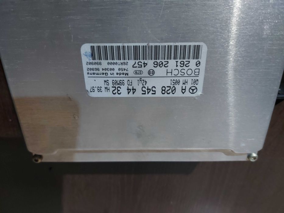 Компютър Мерцедес Е Ц  ЦЛК / ECU Mercedes CLK 208 E 210 C 202