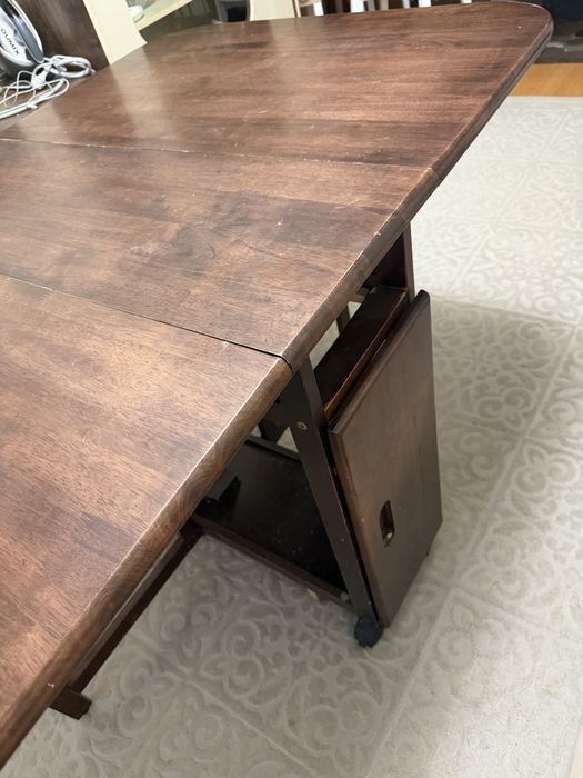 Стол и стулья комплект б/у