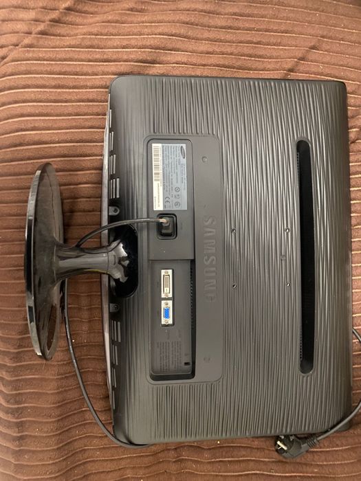 Продам монитор руль пидальки