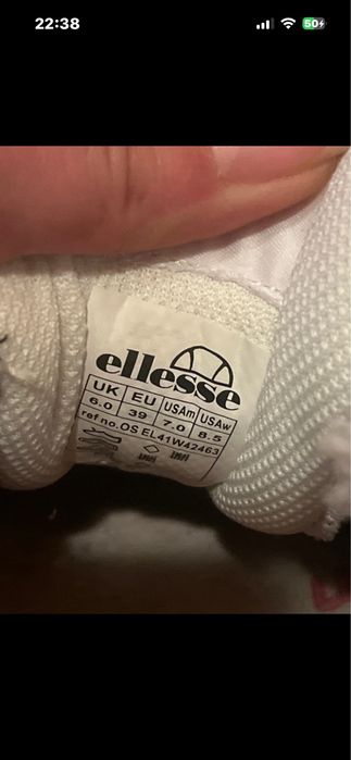 Asidasi ELLESSE
