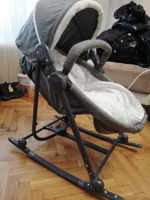 Бебешка люлка запазена