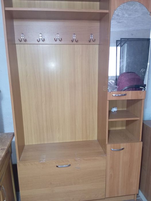 Продам шкаф в хорошем состоянии