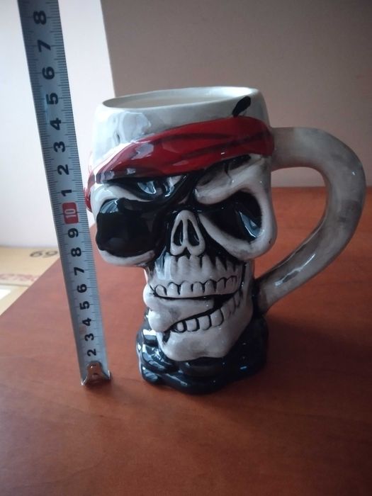 Halbă ceramică craniu 500ml