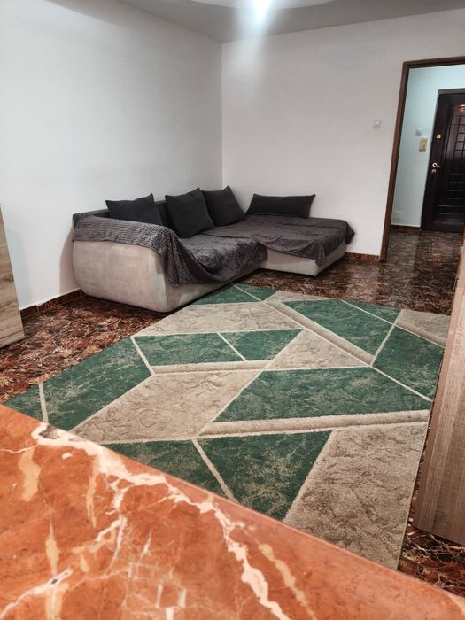 Apartament 2 Camere decomandat,La 100m de Mcdonalds,Spital,Poliție,Facultate,Etaj 3 din10