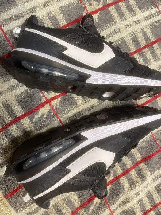 Nike Air Max Pre-Day DC 4025-маратонки за бягане
