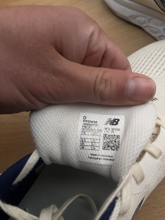 Обувки New Balance 520