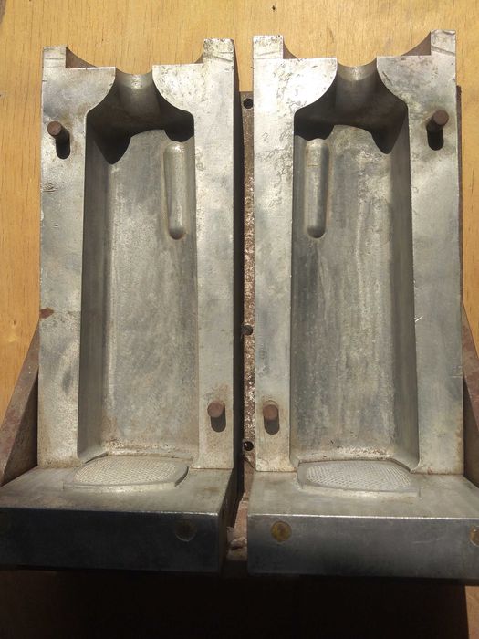 пресс-формы для выдува пэт тары