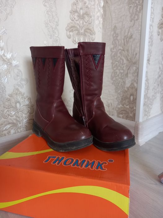 Детские зимние сапоги для девочек