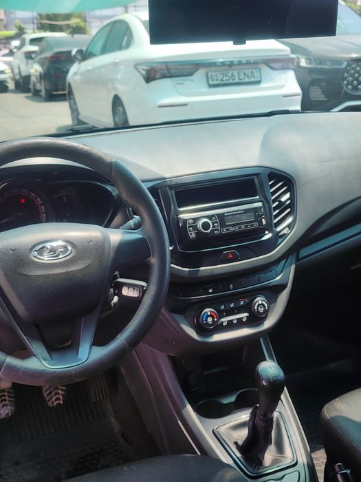 Lada Vesta 2020 yil